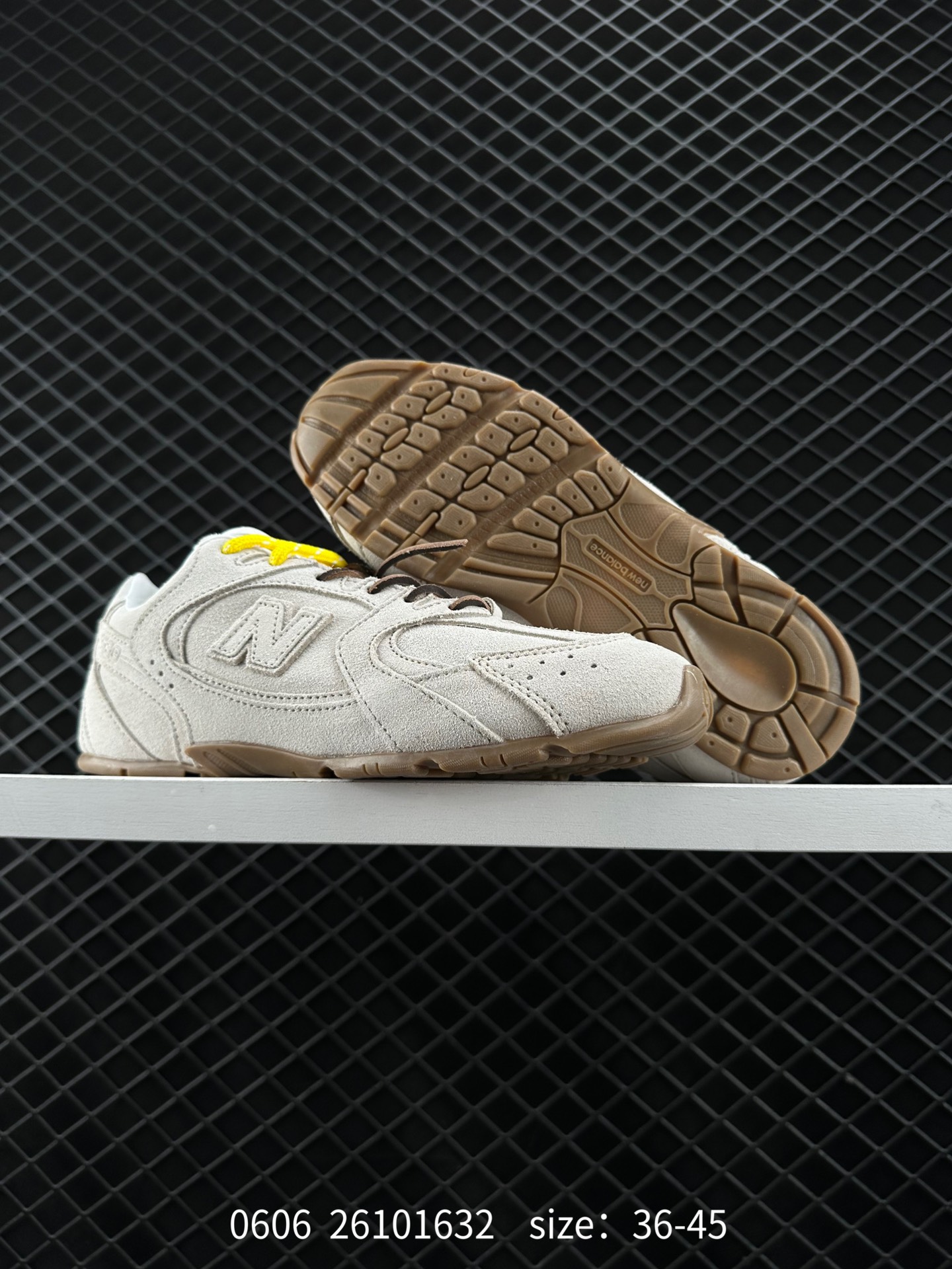 MiuMiu x NB  New Balance 530 SL